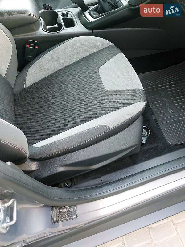 Седан Ford Focus 2013 в Одессе
