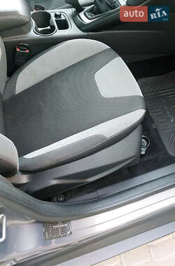 Седан Ford Focus 2013 в 