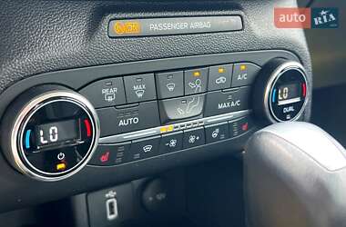 Хэтчбек Ford Focus 2020 в 