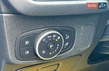 Хэтчбек Ford Focus 2020 в 
