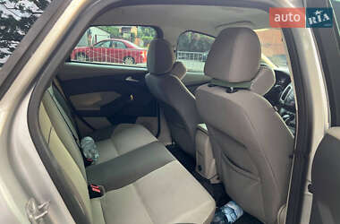 Седан Ford Focus 2013 в 