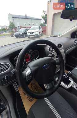 Универсал Ford Focus 2010 в 