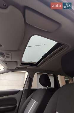 Универсал Ford Focus 2010 в 