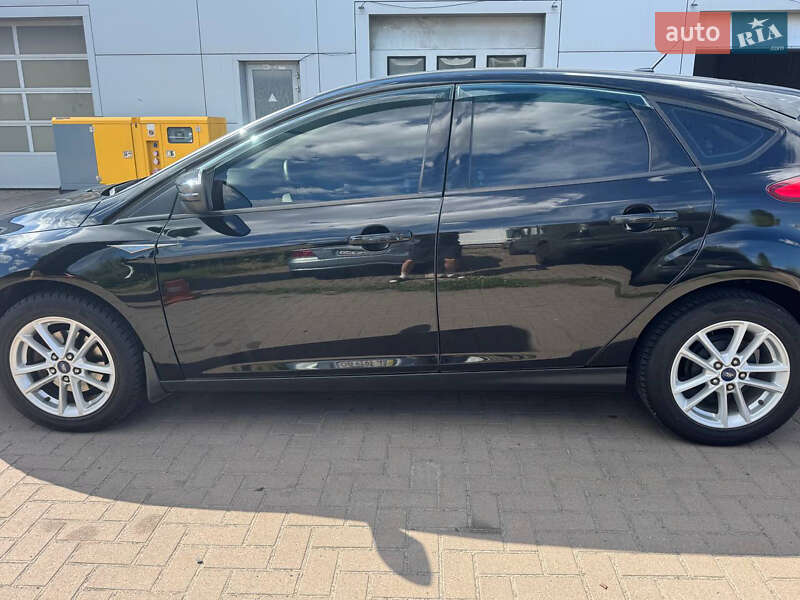 Хетчбек Ford Focus 2016 в Києві