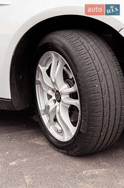 Универсал Ford Focus 2013 в 