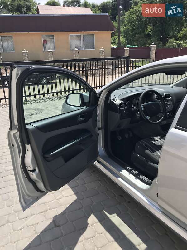 Універсал Ford Focus 2008 в Кременці