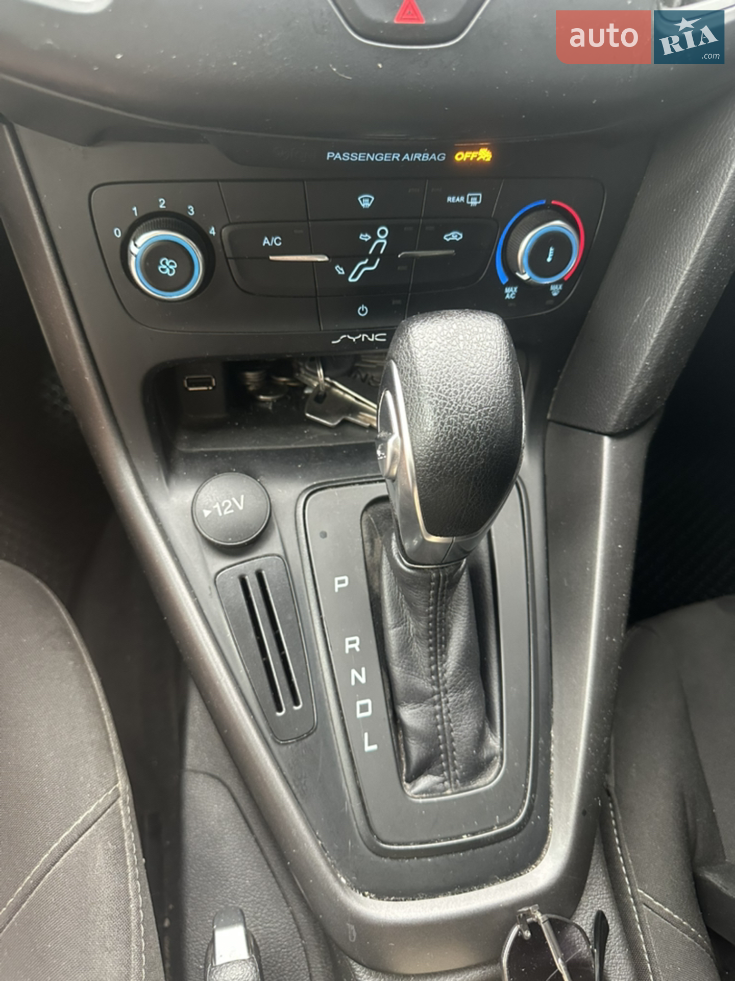 2018 Ford Focus - мініатюра 16