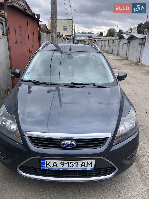 Ford Focus 2010