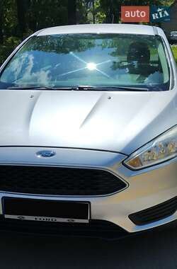 Седан Ford Focus 2017 в Ужгороде