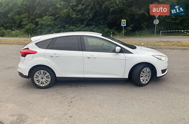 Хэтчбек Ford Focus 2016 в 