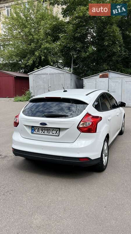 Хэтчбек Ford Focus 2013 в Киеве
