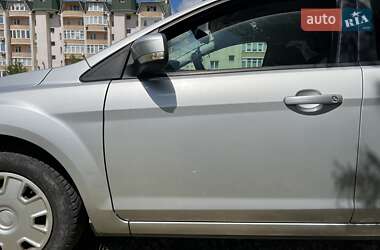 Універсал Ford Focus 2010 в 