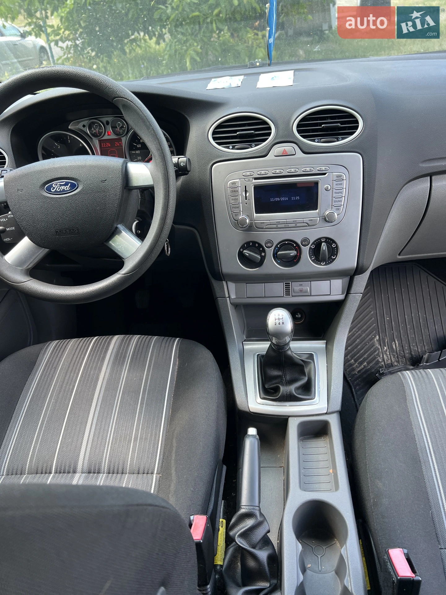 2010 Ford Focus - мініатюра 18