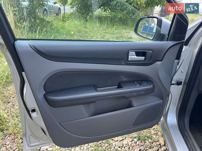 Универсал Ford Focus 2010 в Стрые