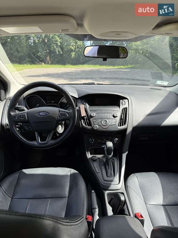 Хэтчбек Ford Focus 2018 в Львове