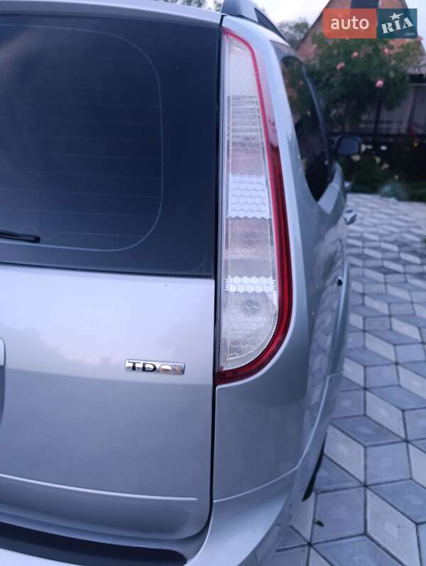 Універсал Ford Focus 2008 в Тиврову