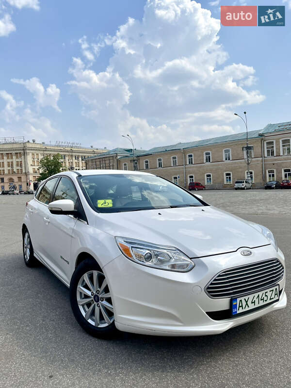 Хэтчбек Ford Focus 2012 в Харькове