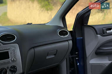 Универсал Ford Focus 2009 в 