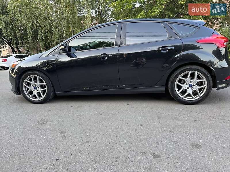 Хэтчбек Ford Focus 2015 в Полтаве