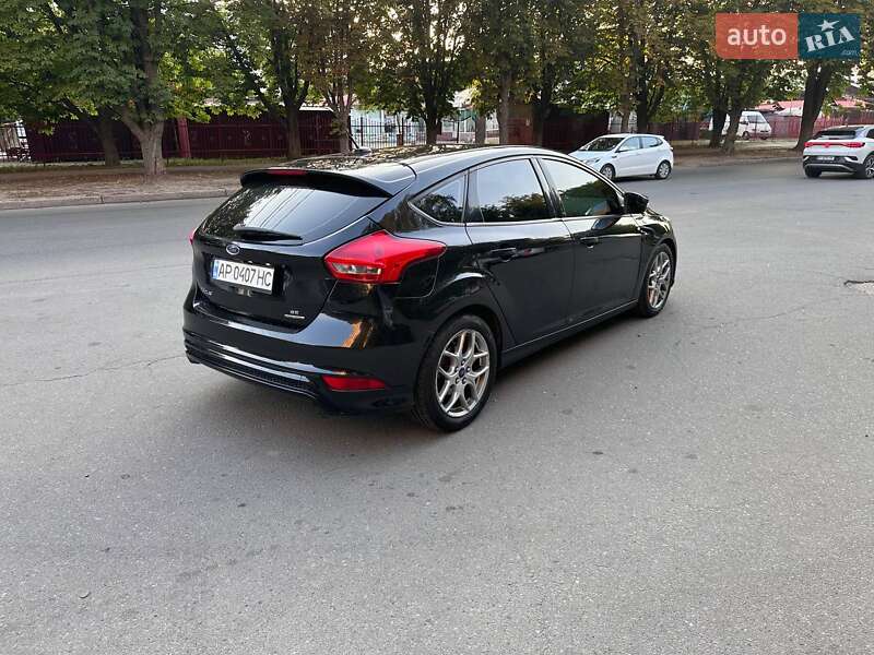 Хэтчбек Ford Focus 2015 в Полтаве