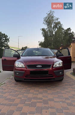 Седан Ford Focus 2005 в 