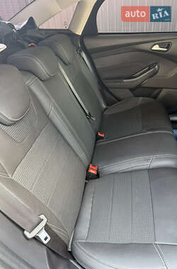 Седан Ford Focus 2012 в 