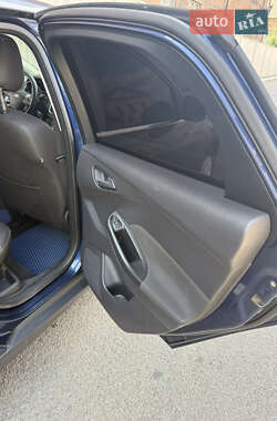 Седан Ford Focus 2012 в 