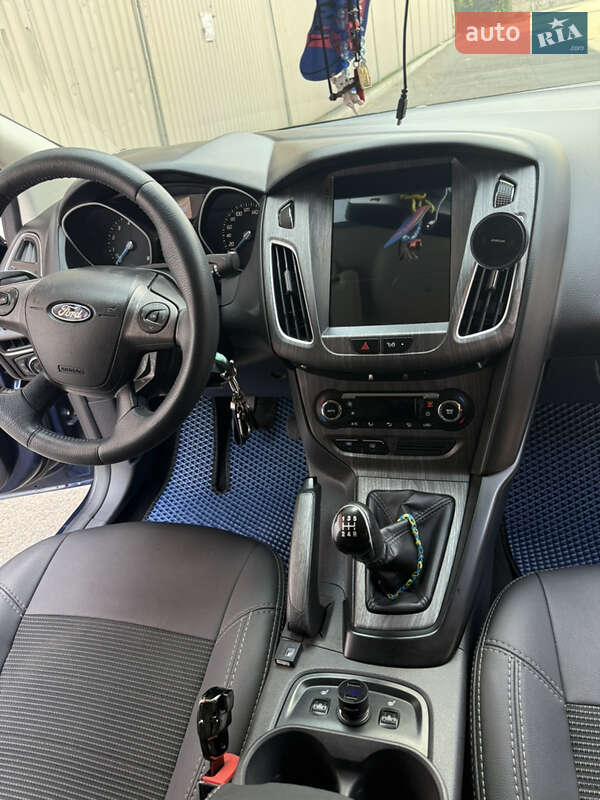 Седан Ford Focus 2012 в Днепре