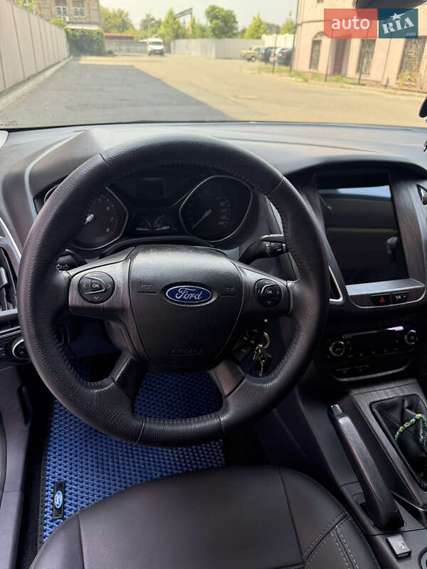 Седан Ford Focus 2012 в Днепре