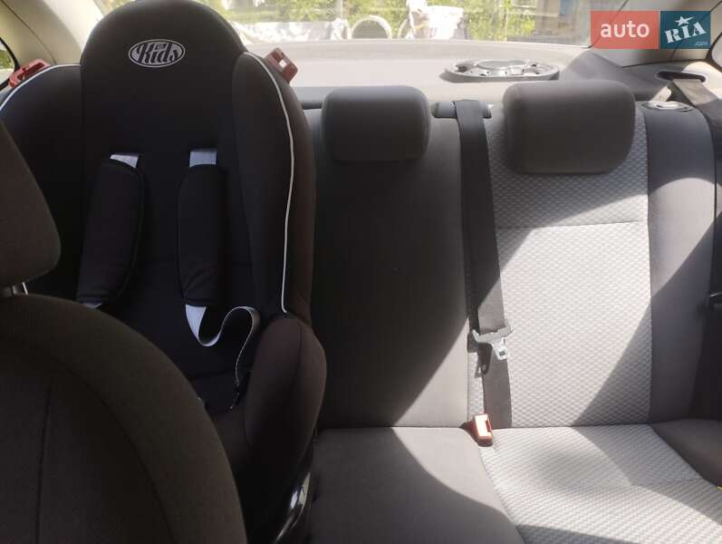 Седан Ford Focus 2006 в Виннице