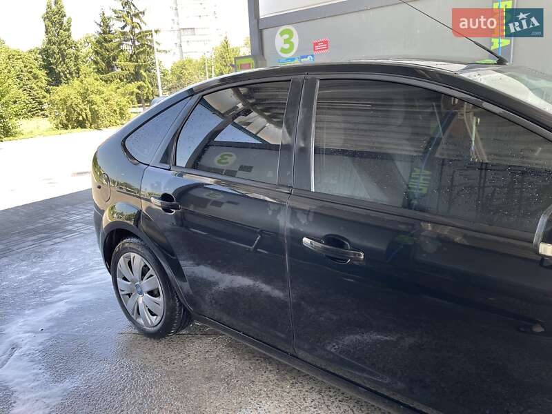Хетчбек Ford Focus 2011 в Кременчуці