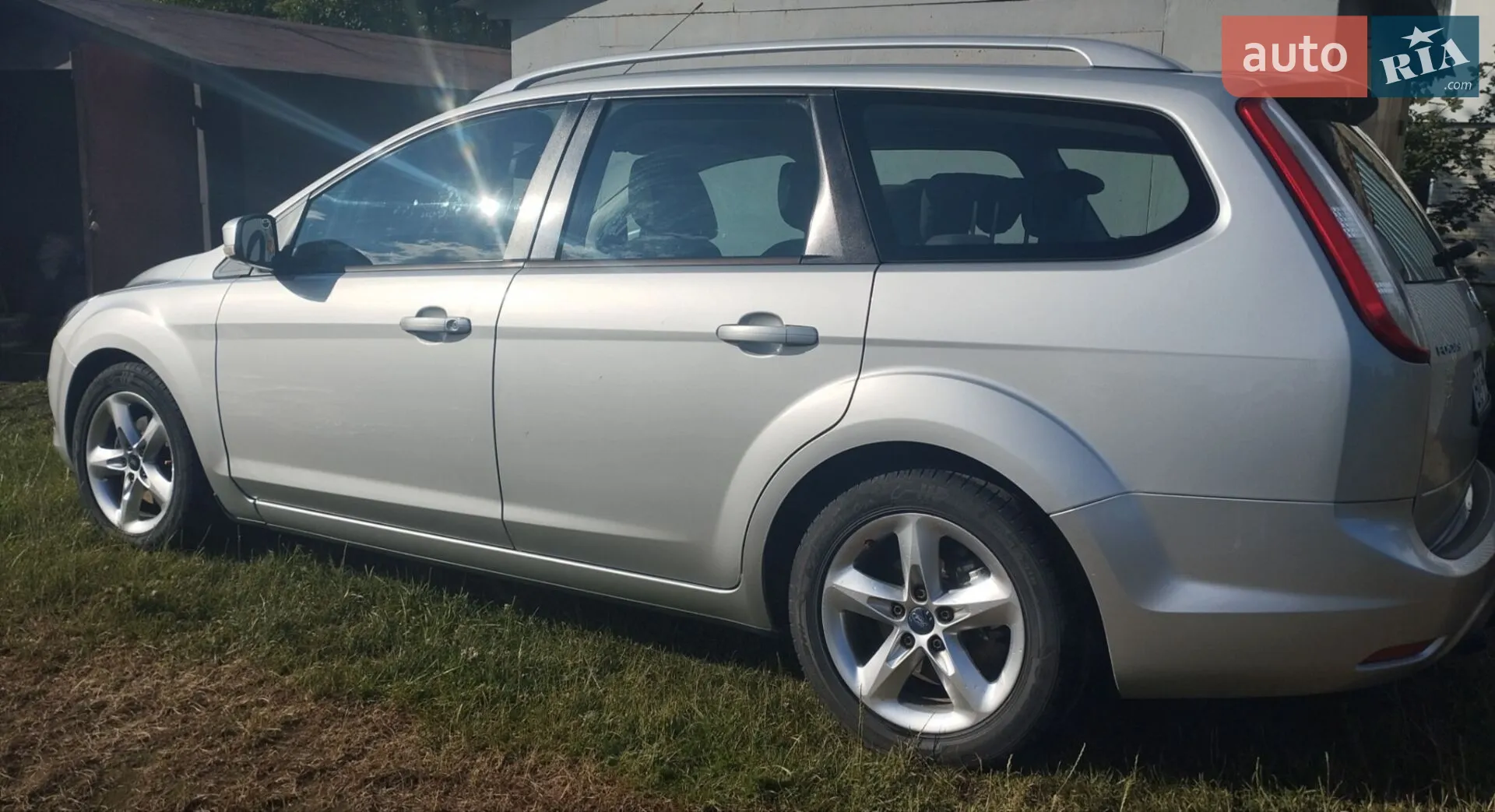 2010 Ford Focus - мініатюра 5
