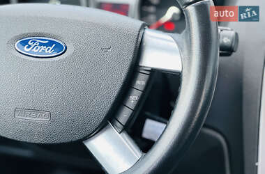 Универсал Ford Focus 2010 в 