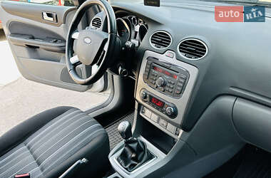 Универсал Ford Focus 2010 в 