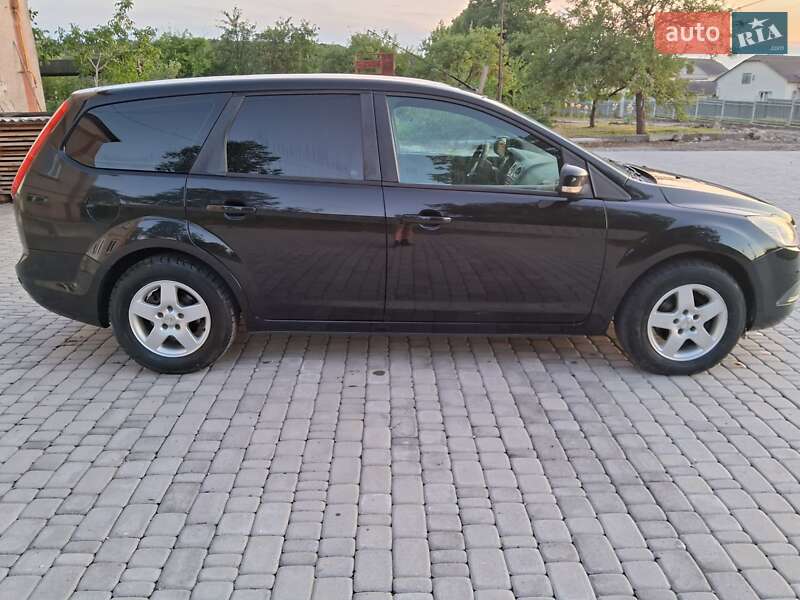 Универсал Ford Focus 2008 в Борщеве