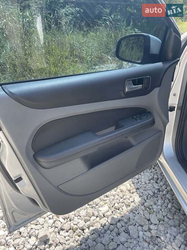 Седан Ford Focus 2008 в Павлограде