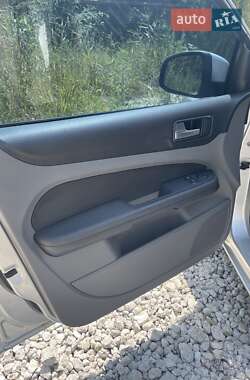Седан Ford Focus 2008 в 