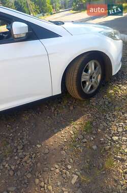 Универсал Ford Focus 2011 в 