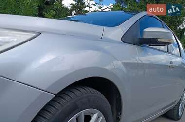Универсал Ford Focus 2010 в 