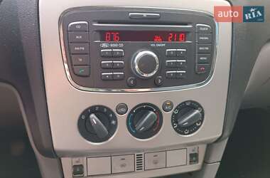 Универсал Ford Focus 2010 в 
