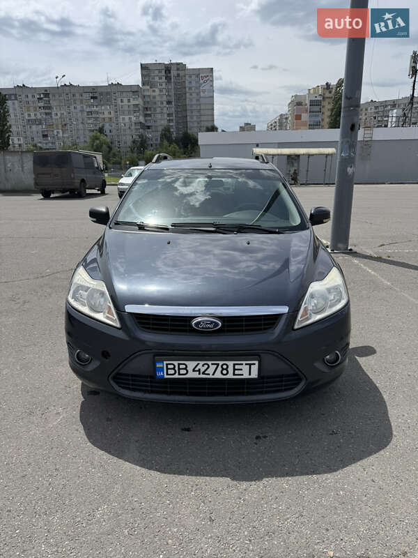 Ford Focus 2010