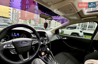 Хэтчбек Ford Focus 2017 в 