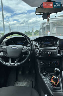 Универсал Ford Focus 2015 в 