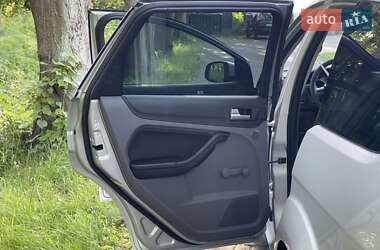 Универсал Ford Focus 2010 в 