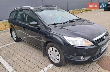 Универсал Ford Focus 2010 в 