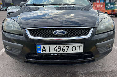 Хэтчбек Ford Focus 2005 в 