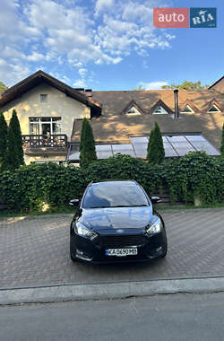 Седан Ford Focus 2015 в Києві