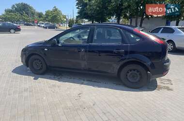 Хэтчбек Ford Focus 2007 в 
