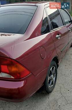 Седан Ford Focus 2001 в 