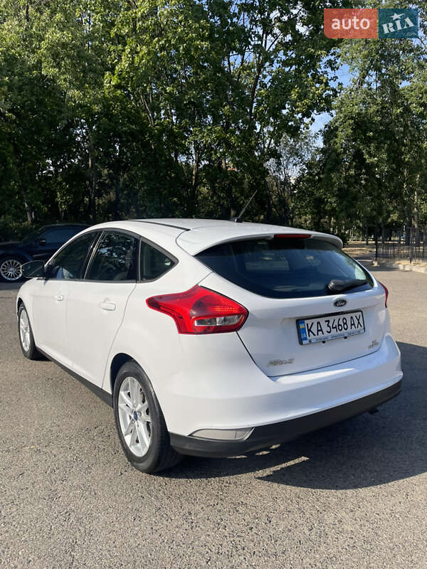 Хэтчбек Ford Focus 2015 в Одессе